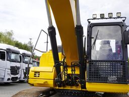 Liugong CLG925E crawler excavator / 1700 MTH!