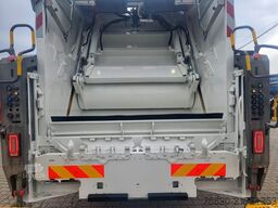 SCANIA P 410