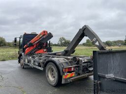 Mercedes-Benz Atego 1828