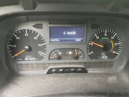 Mercedes-Benz Atego 1828
