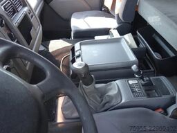 Renault Premium 420 18,500liter tank,manual gearbox,airco