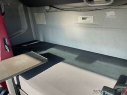 VOLVO FH 460 Globe / VEB / STAPLERHALTERUNG