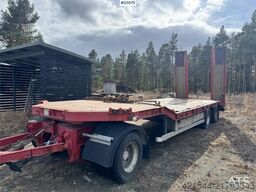 Damm machinery trailer with hydraulic ramps – only 1 ow