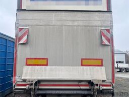 Schmitz Cargobull 2-axle box trailer with Carrier refrigeration unit