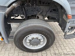 MERCEDES-BENZ Arocs 3351 6x6 Kipper Bordmatic Meiller