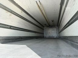 Schmitz Cargobull SKO10 Carrier Maxima 1300 LBW Bär 2000kg gelenkt