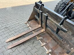 JCB 409 SV / nur 2.496h / Klima Klappschaufel Gabel