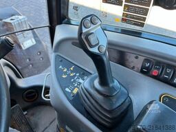 JCB 409 SV / nur 758h! / Klappschaufel / Gabel