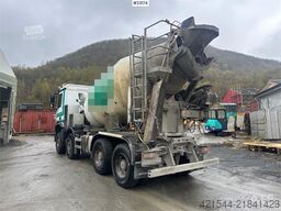 Mercedes-Benz Arocs 8x4 concrete truck w/ Saraka body, cross-cou
