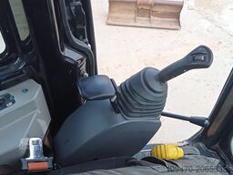 Caterpillar 303.5E2 CR with 3 buckets