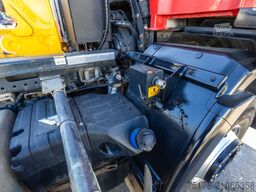 IVECO 420X-WAY+6X4+AMPLIROLL PALF 20T
