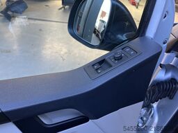 Volkswagen Transporter 2.0 TSI L2H1 Benzine Dubbele Schuif...