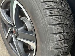 VOLKSWAGEN Tiguan Trend & Fun Motorkontrolle leuchtet