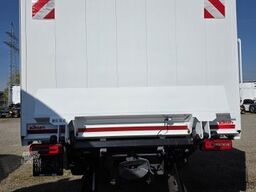 DAF FAN XF 480 zikun Swing-Board u. Mitnahmestapl.