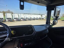 DAF FAN XF 480 zikun Swing-Board u. Mitnahmestapl.