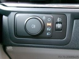 FORD Tourneo Custom 340L1 160kW BEV Copa C500 Markise