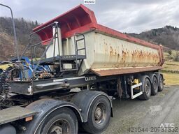 Carnehl 3 axle tipper semi rep. object