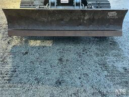 Liebherr R914 k STD excavator w/ rototilt, sanding bucket a