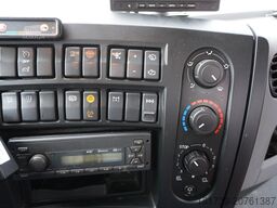 Renault C280 DTI 8 / FASSI crane 5.6T / 560 mth