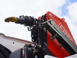 Renault K380 6x4 / FASSI F175 crane 7.85 t