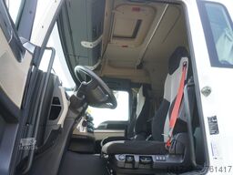 MAN TGS 35.420 8×2 / Chassis 6.4 m