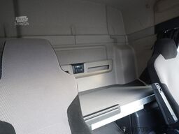 MAN TGS 35.420 8x2 / Chassis 6.4 m