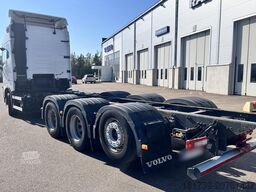 Volvo FH 650 8x4 / Truck chassis / Sleeper cab