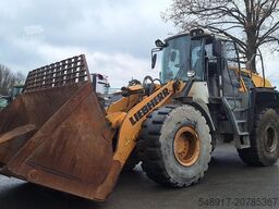 Liebherr 556 Radlader