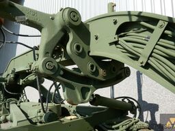 Caterpillar 130G Ex-army