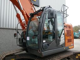 Hitachi ZX225USLC-6