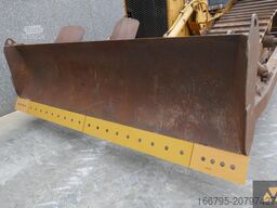 Caterpillar D6M LGP