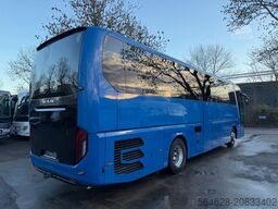 MAN R07 Lion?s Coach