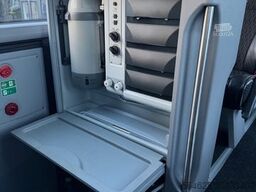 MAN R07 Lion?s Coach