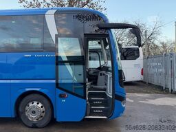 MAN R07 Lion?s Coach