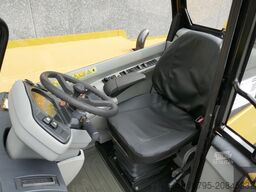 Caterpillar TH360B Welding Tractor