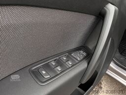 Nissan Townstar Kombi DIG-T 130 L2 Tekna Navi Kam 7Sitze