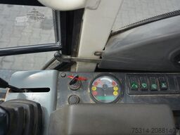 schaeff HR 16 3500kg