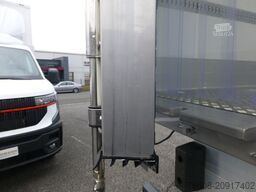 MERCEDES-BENZ Actros 1827 4x2 Kühlkoffer Nahverkehr