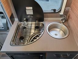 WEINSBERG CARAHOME 550 MG /- 2025 - / 140 PS / NUR 5.97M