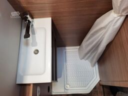 WEINSBERG CARAHOME 600 DKG / 140PS / ETAGENBETTEN / 5xPERS