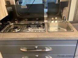 HOBBY De Luxe 495 WFB Modell 2026 / 1800 kg