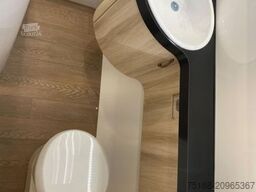 HOBBY De Luxe 495 WFB Modell 2026 / 1800 kg