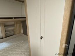 HOBBY De Luxe 490 KMF Modell 2026 / 1800 kg