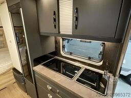 HOBBY De Luxe 490 KMF Modell 2026 / 1800 kg