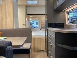 HOBBY De Luxe 540 KMFe Modell 2026 / 1800 kg