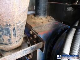 Volvo FM 9 6X4 RHD Eurovac 1200 vacuum tank (tipping)