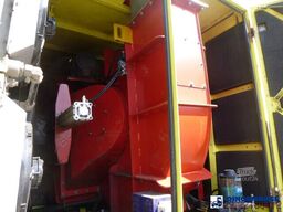 Iveco Trakker 500 8x4 MTS vacuum excavator / Saugbagger