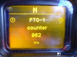 DAF LF 55.220 4X2 RHD Whale vacuum tank 8.1 m3