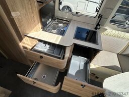 EURA MOBIL PROFILA RS 720 EF | WAB