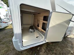 EURA MOBIL PROFILA RS 720 EF | WAB